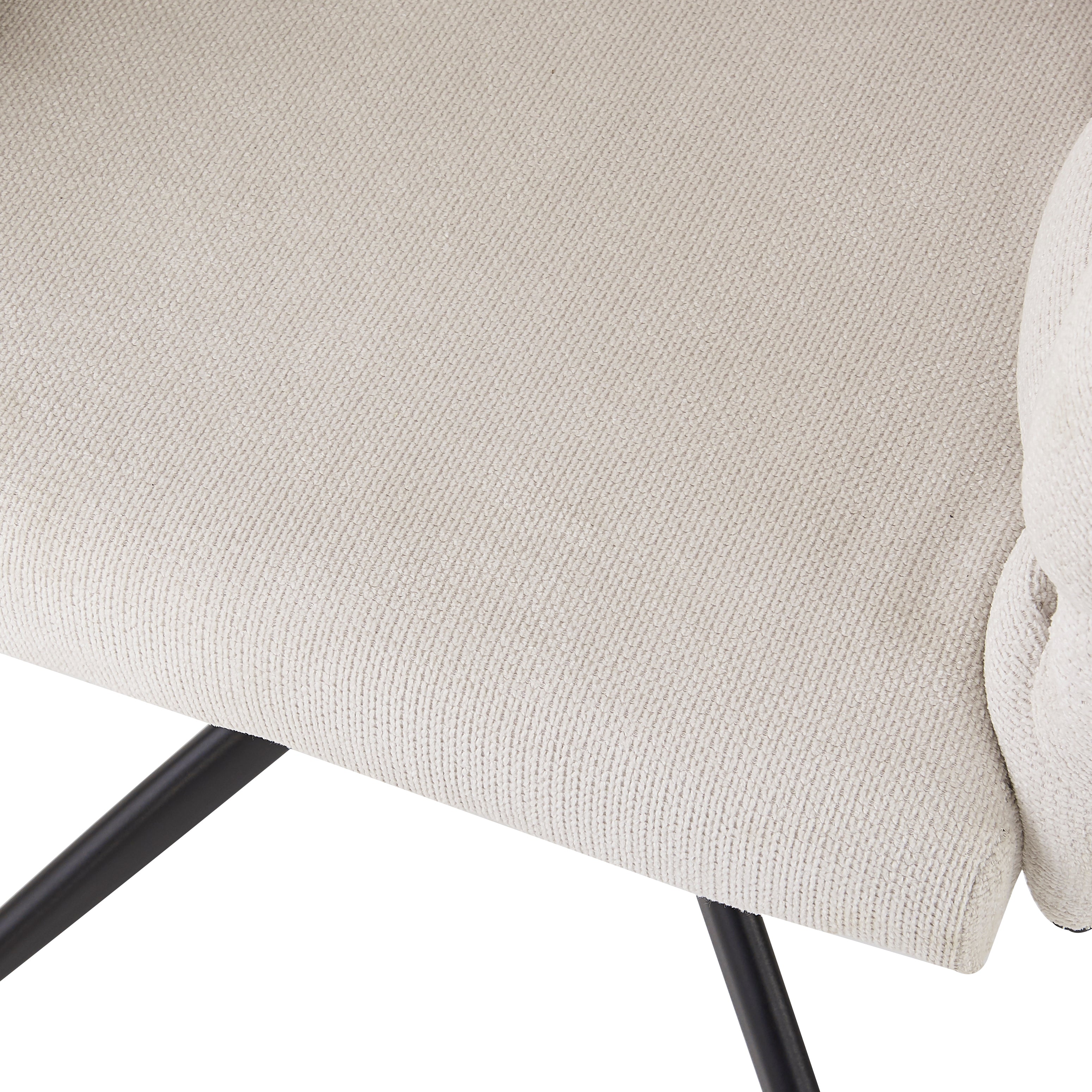 Luxury Velvet Chairs, Swivel & Ergonomic (Set of 4), Beige