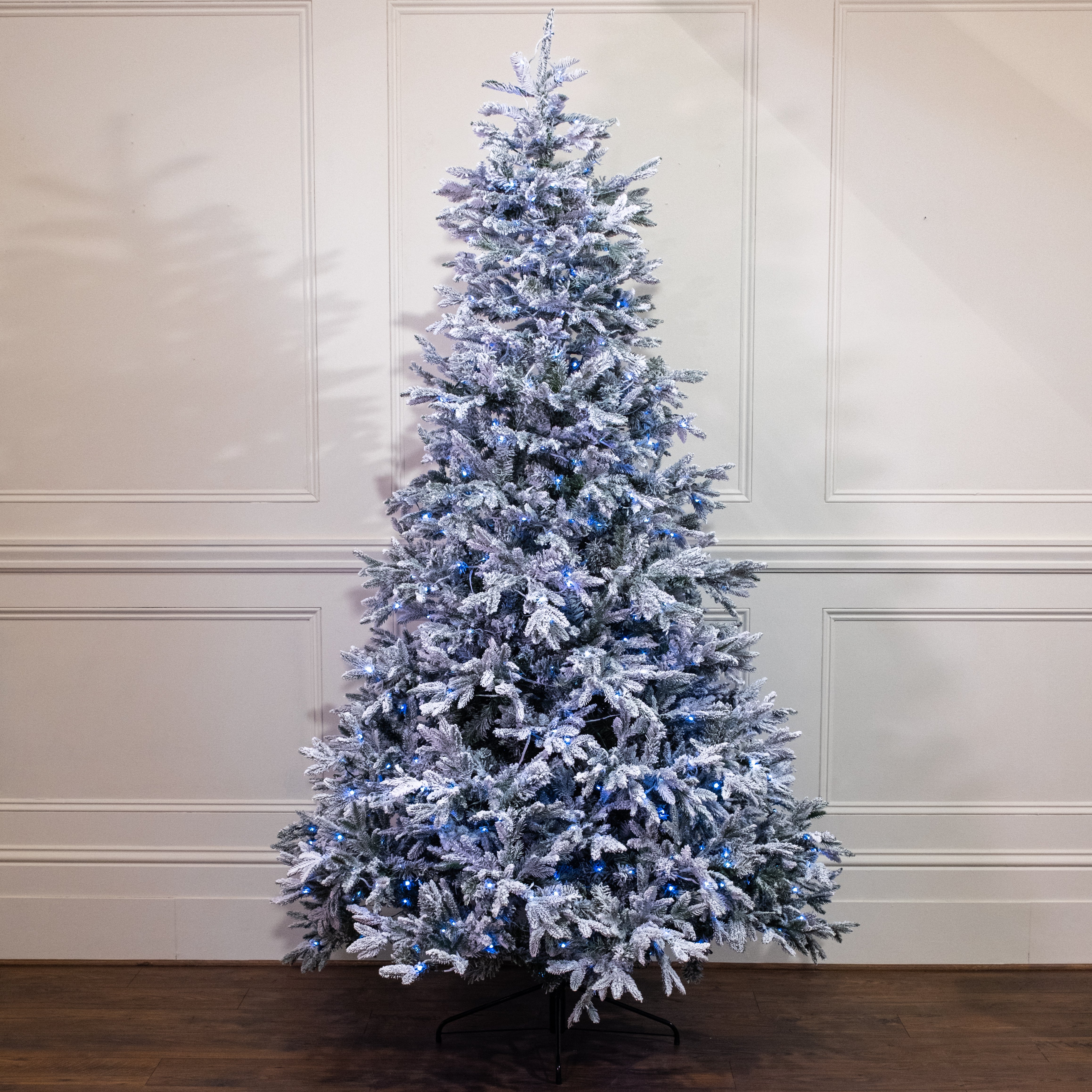 7ft Pre-lit Finland Fir Christmas Tree