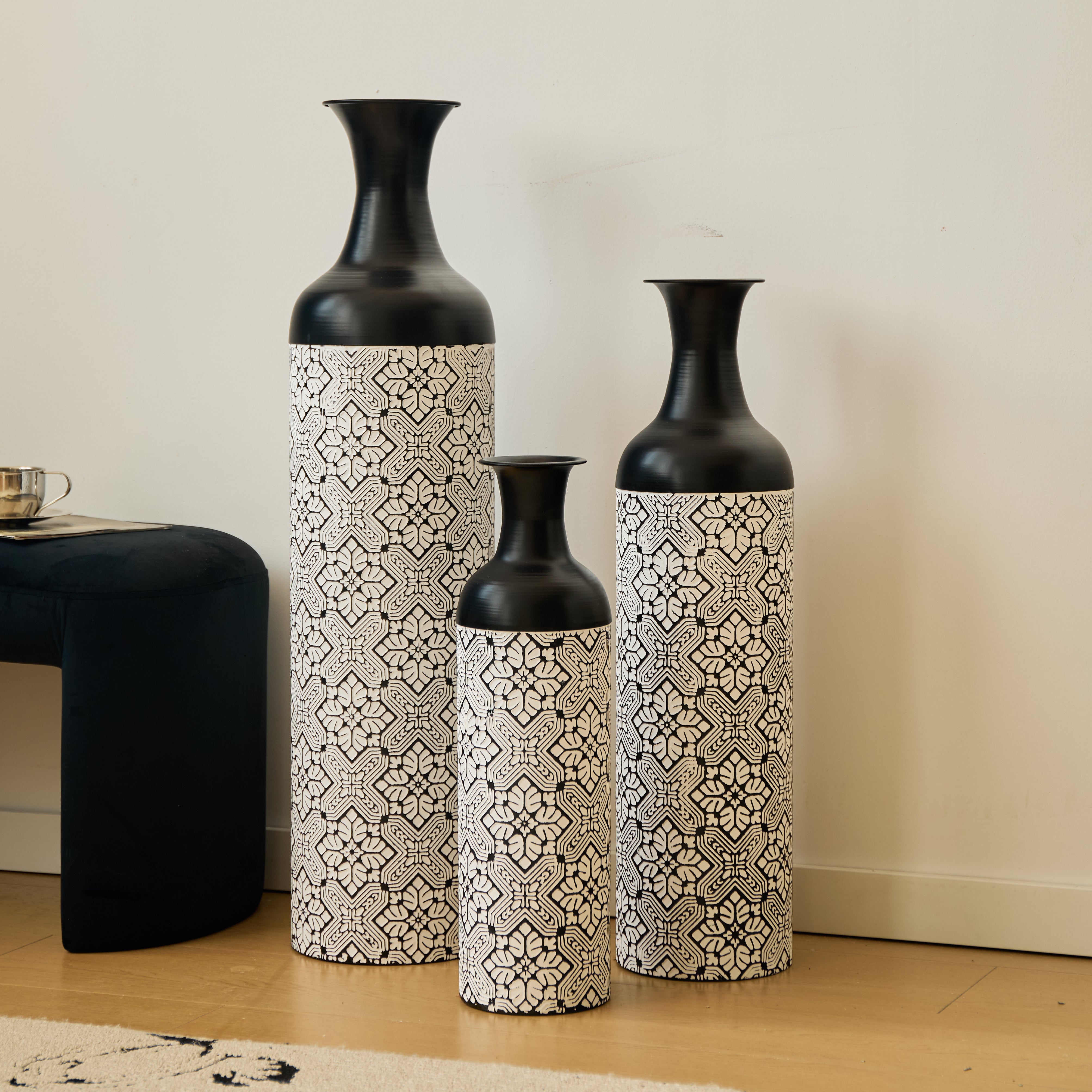Floor to Ceiling Vase Set, 3-Piece Retro 83/65/50cm Decorative, Black and White Metal