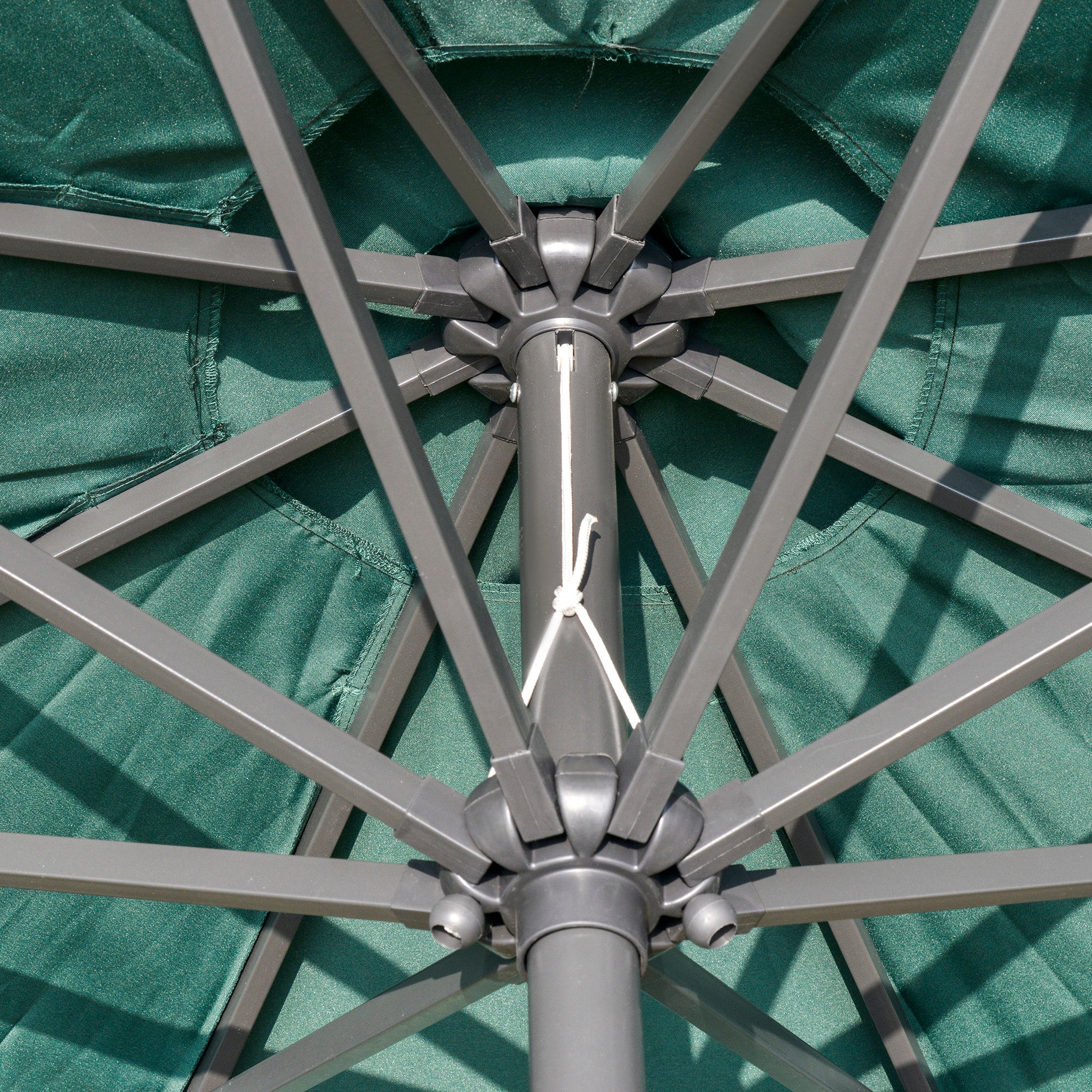 2.7m Patio Garden Parasol Umbrella with Tilt Crank and 24 LEDs Lights, Green