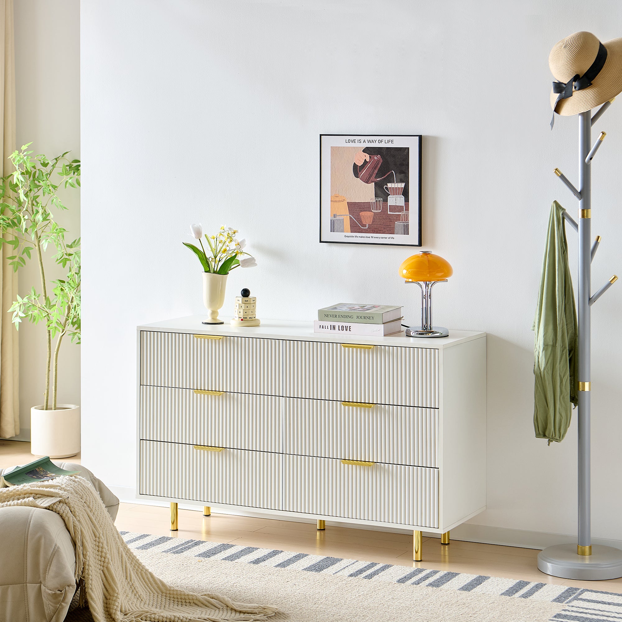 Chest of Drawers Sideboard with 6 Drawers and Modern Design, White and Gold