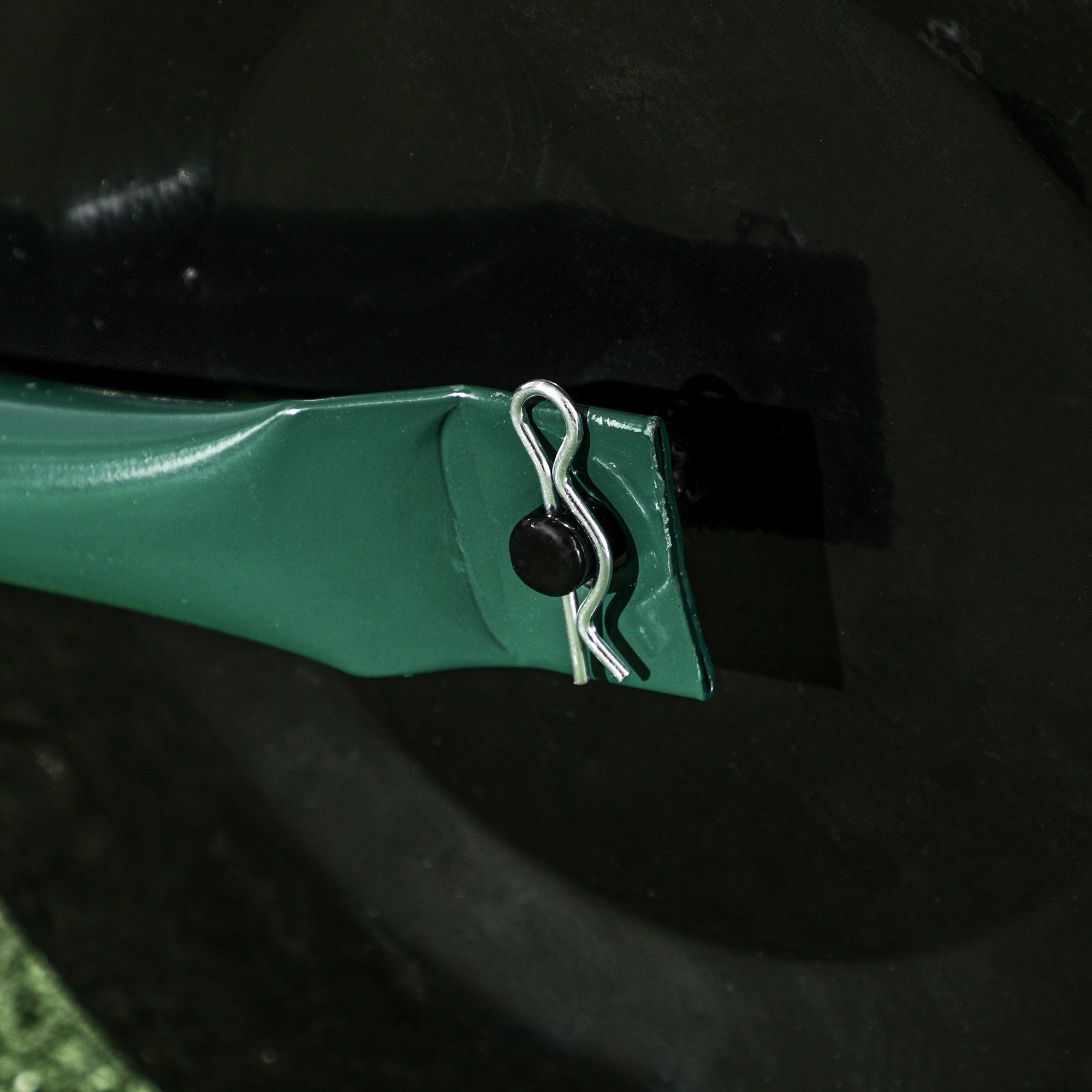 38L Lawn Roller - Cylinder Steel, Dark Green