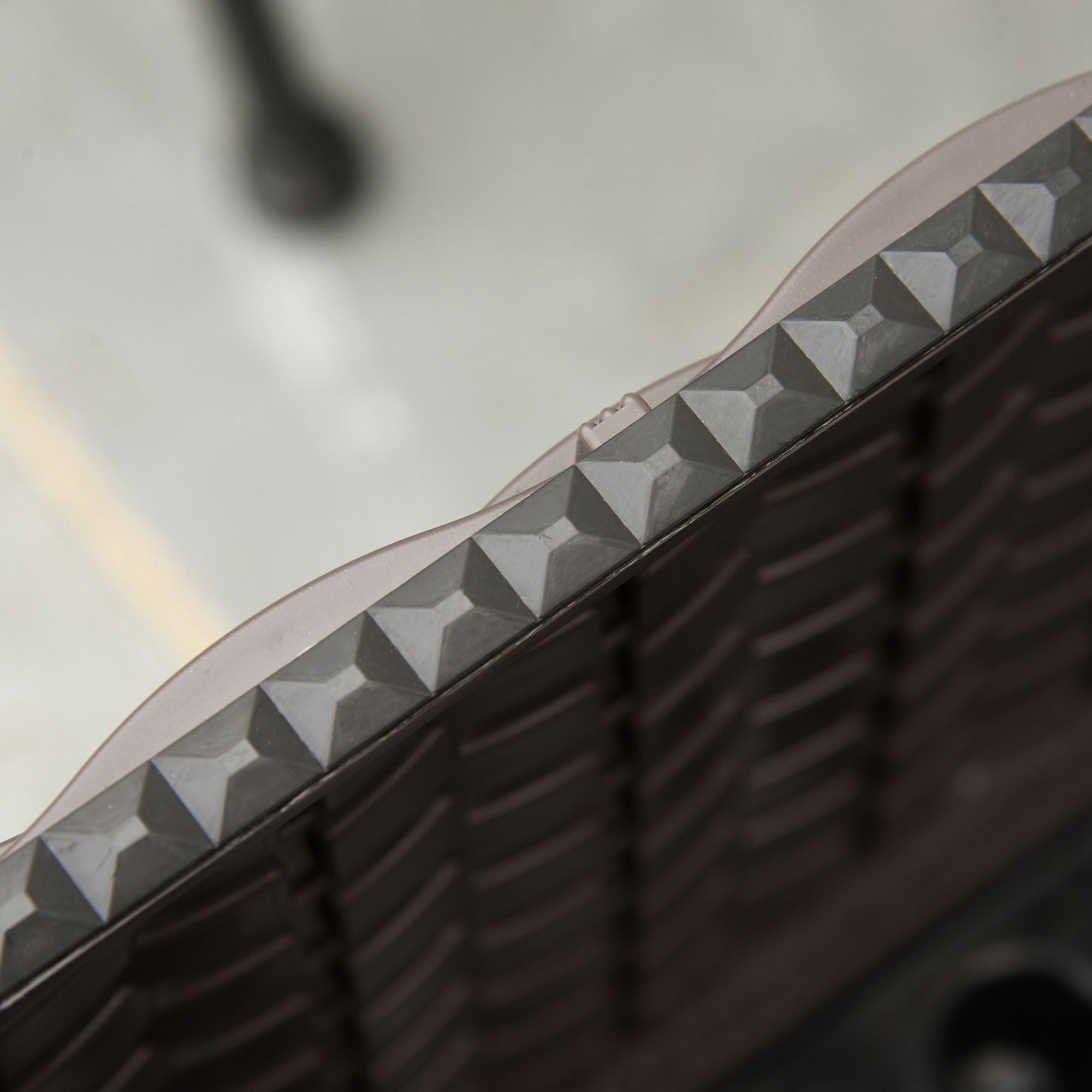 Raised Bed Planter 6-Piece Rattan Look with Drainage Holes Brown