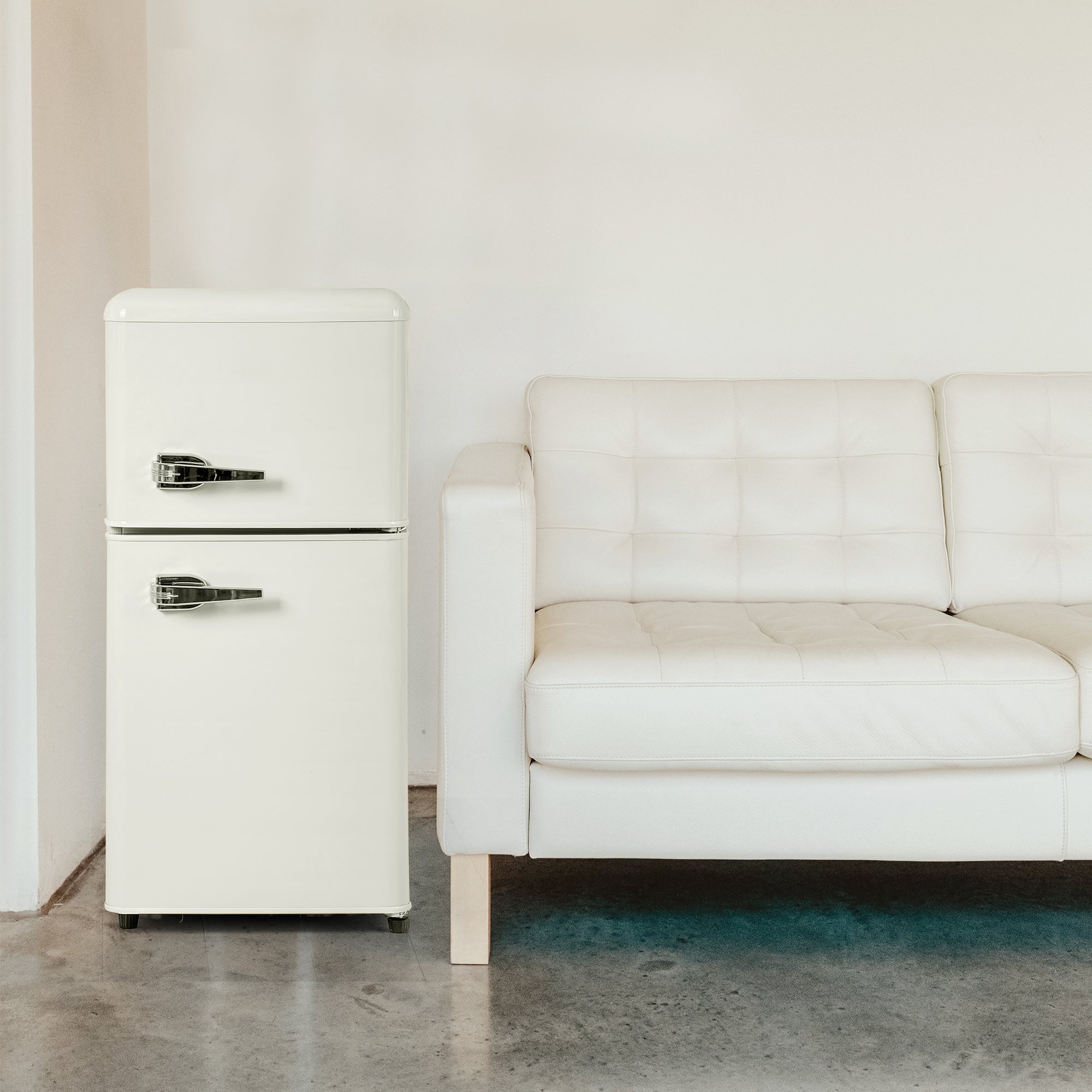 Retro Refrigerator Freezer, 60L Total Volume, 22L Freezer, Cream White