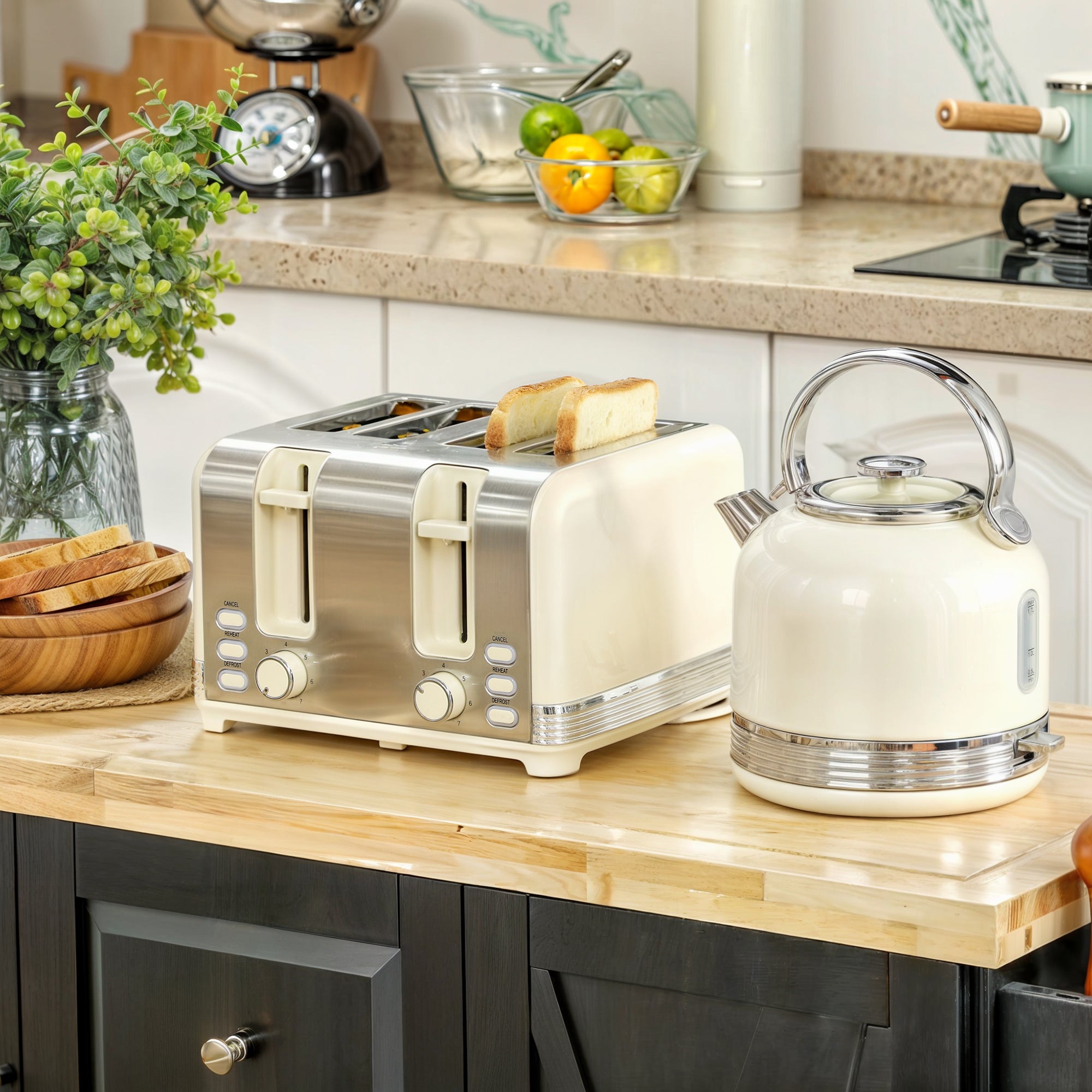Kettle and Toaster Set Polished Metal Cream