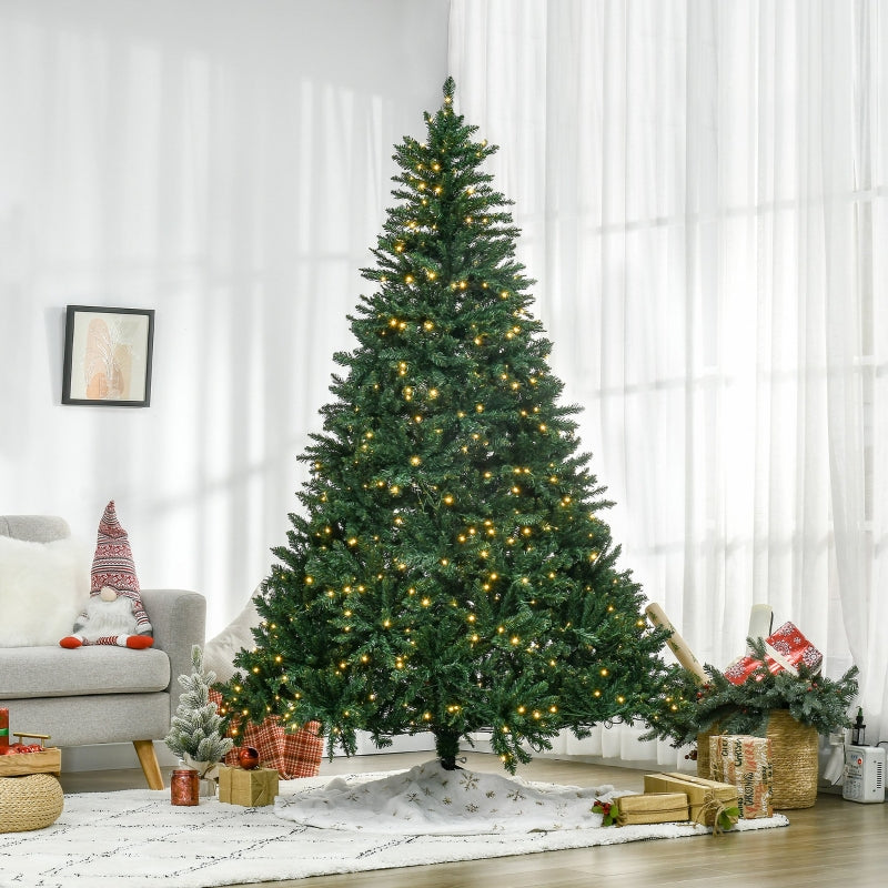 Christmas Tree, 700 Warm White LEDs, Flame Retardant, Green
