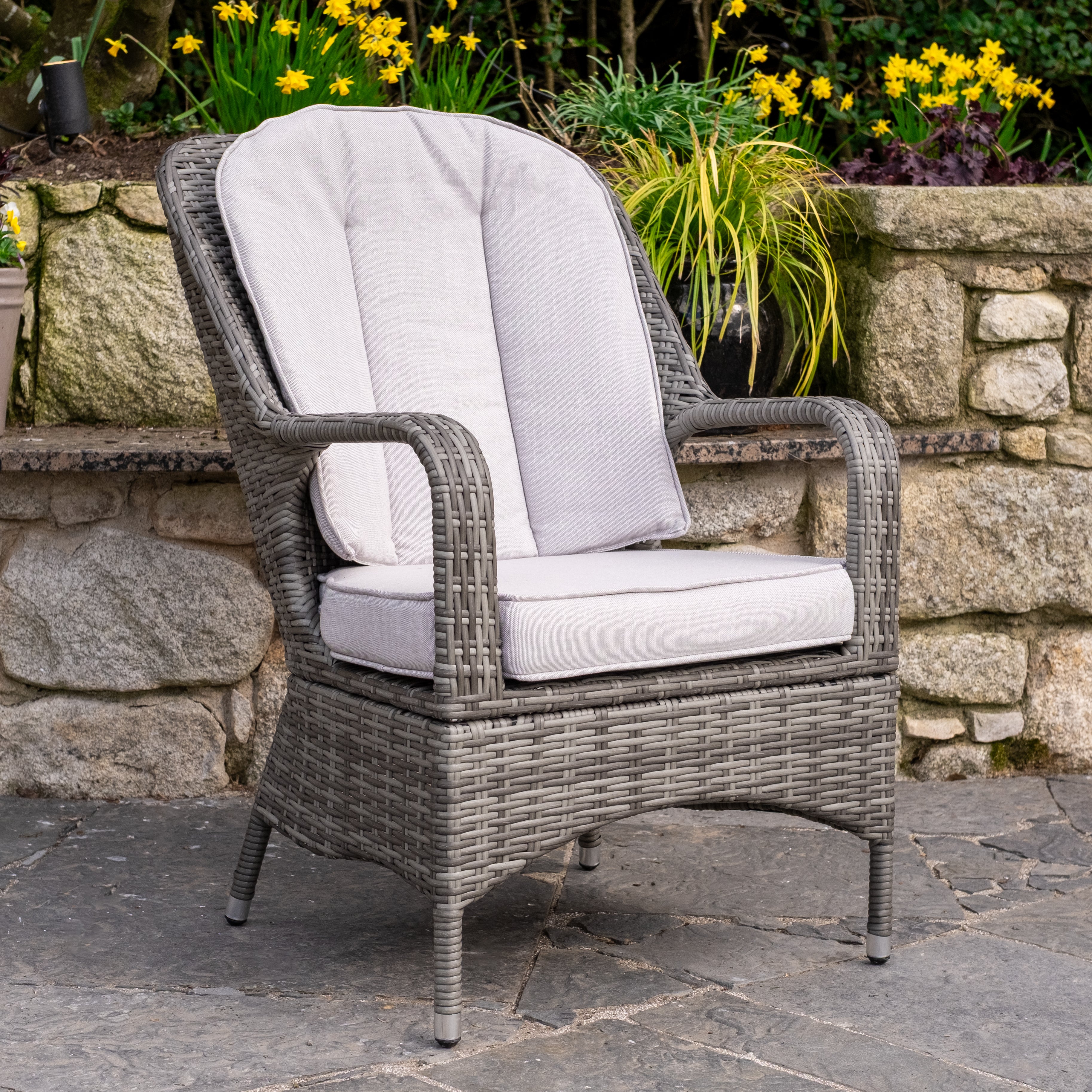 Parma - 4 Seater Set with 120cm Round Table (Grey)