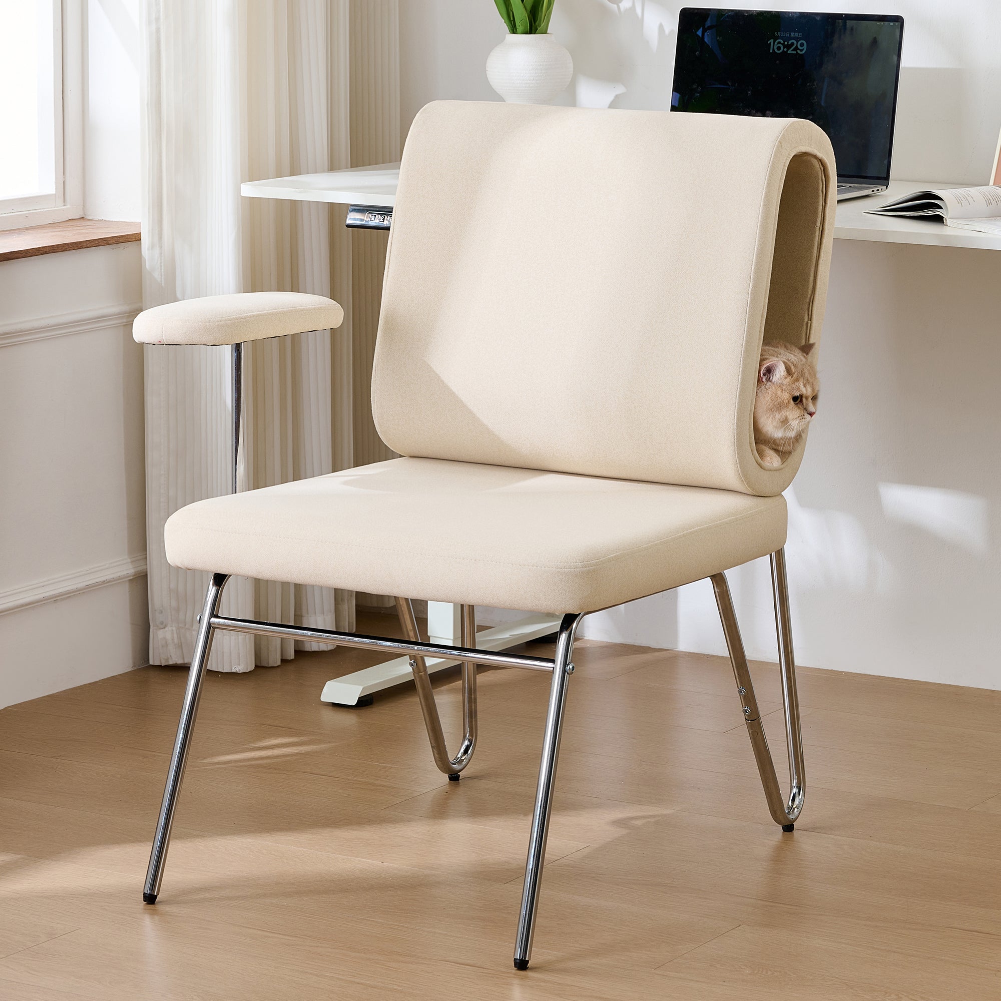 Office Chair with Integrated Cat Bed, Pet-Friendly, Scratch-Resistant, Armchair