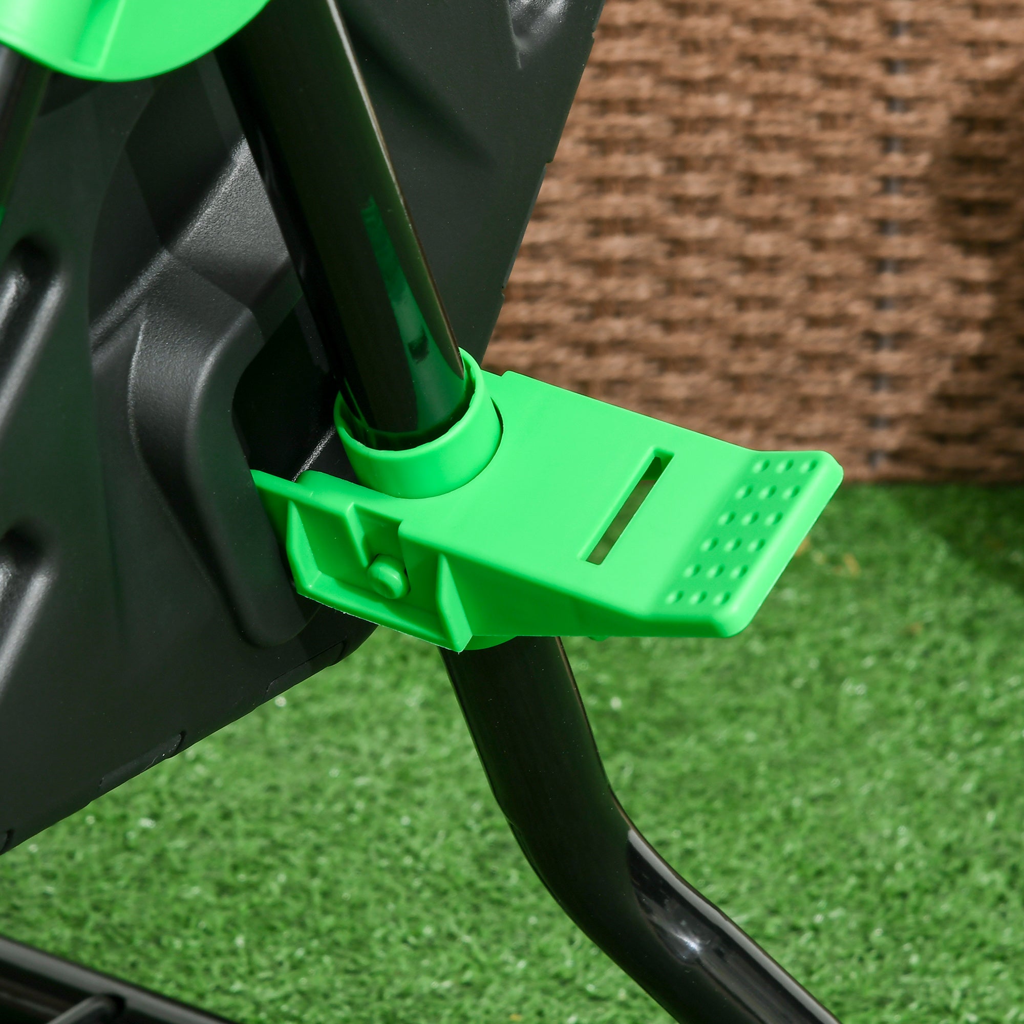 Garden Compost Bin, 65L Rotating Single Chamber with Steel Legs