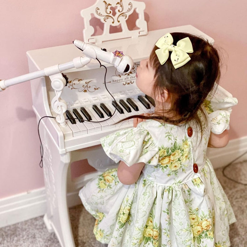 Kids Piano Mini Electronic Keyboard Educational Toy Set w/Stool & Microphone White
