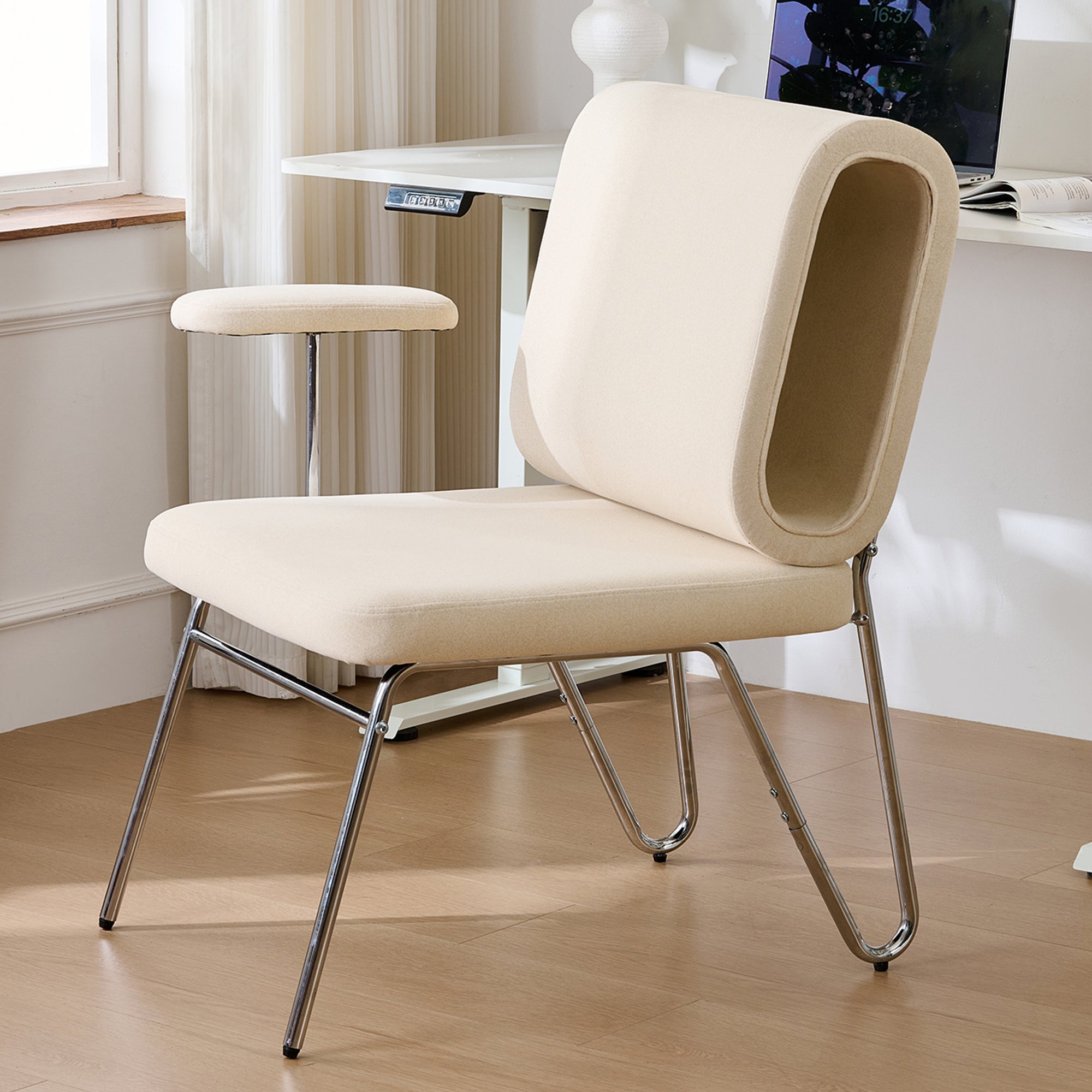 Office Chair with Integrated Cat Bed, Pet-Friendly, Scratch-Resistant, Armchair