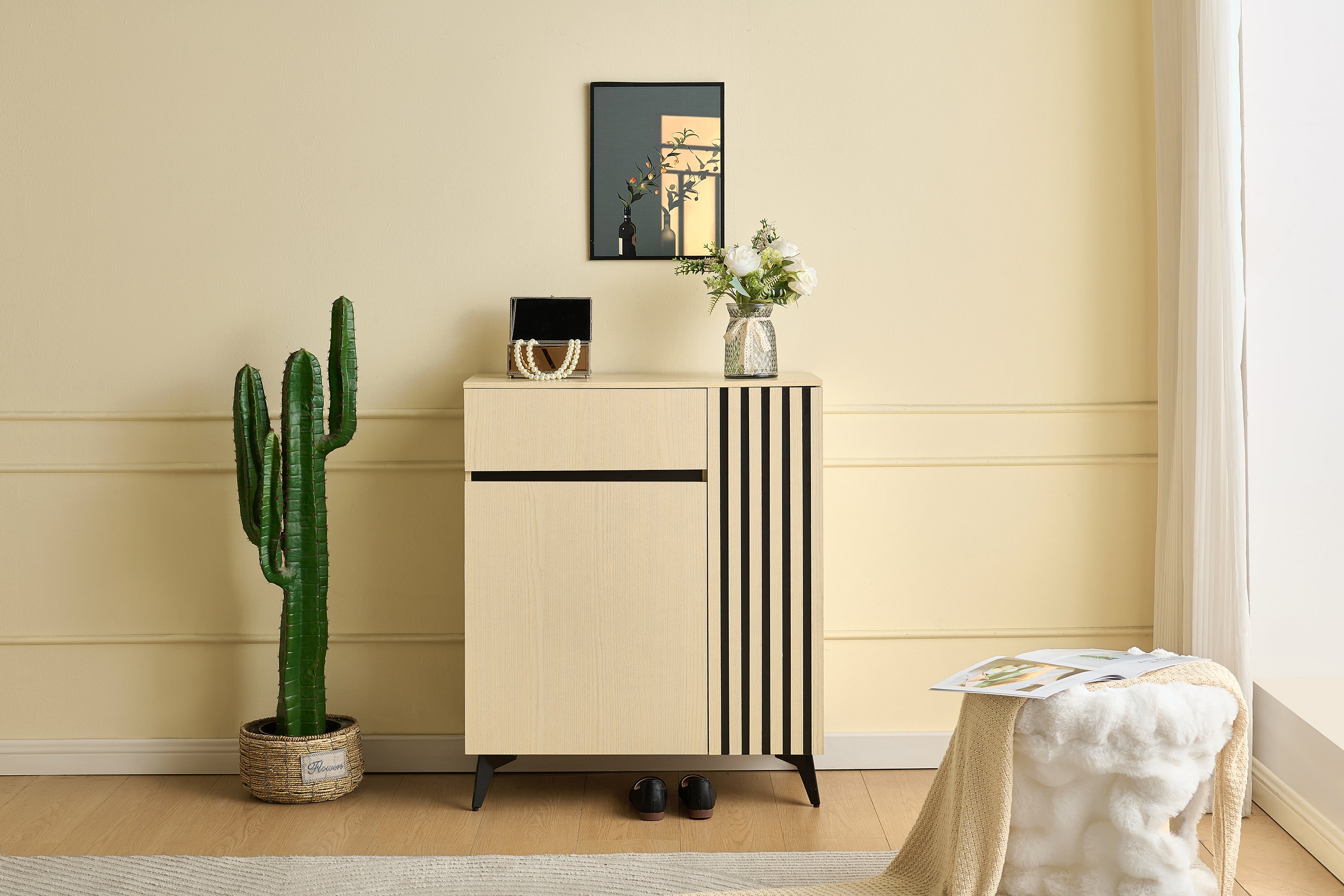 Sideboard/Shoe Cabinet with 2 Doors, 1 Drawer, Adjustable Shelves, Light Wood MDF