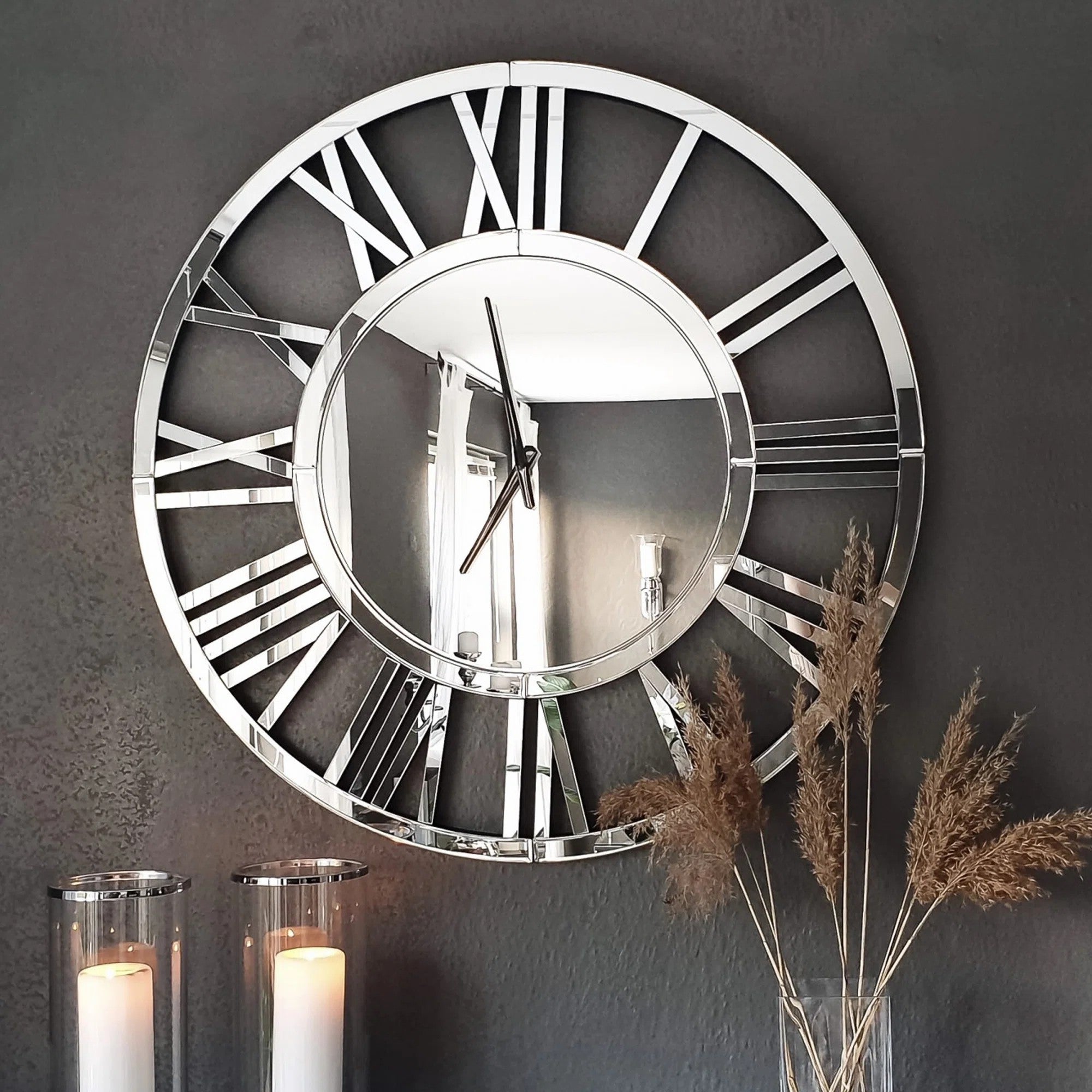 Wall Clock Modern Stylish Round Glass Finish