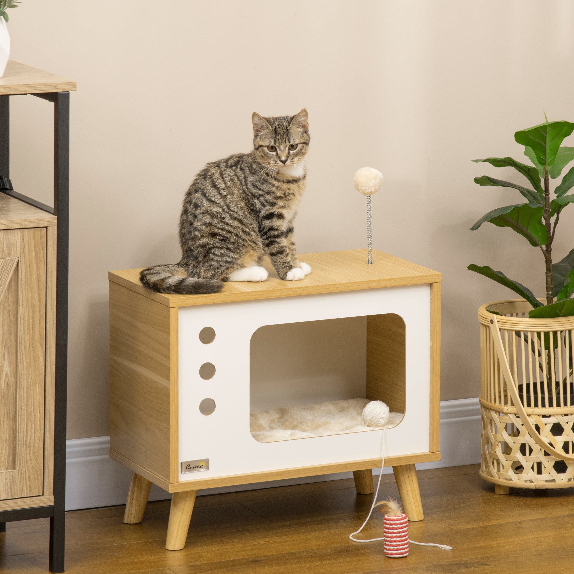 Cat House TV-Design, with Play Ball & Cushion, Oak/Beige/White