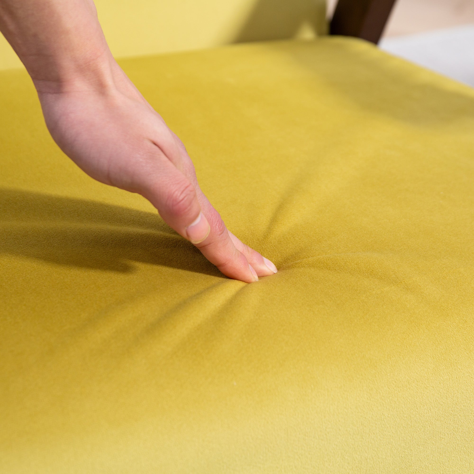 Nordic Accent Chair with Solid Wood Frame, Velvet Champagne