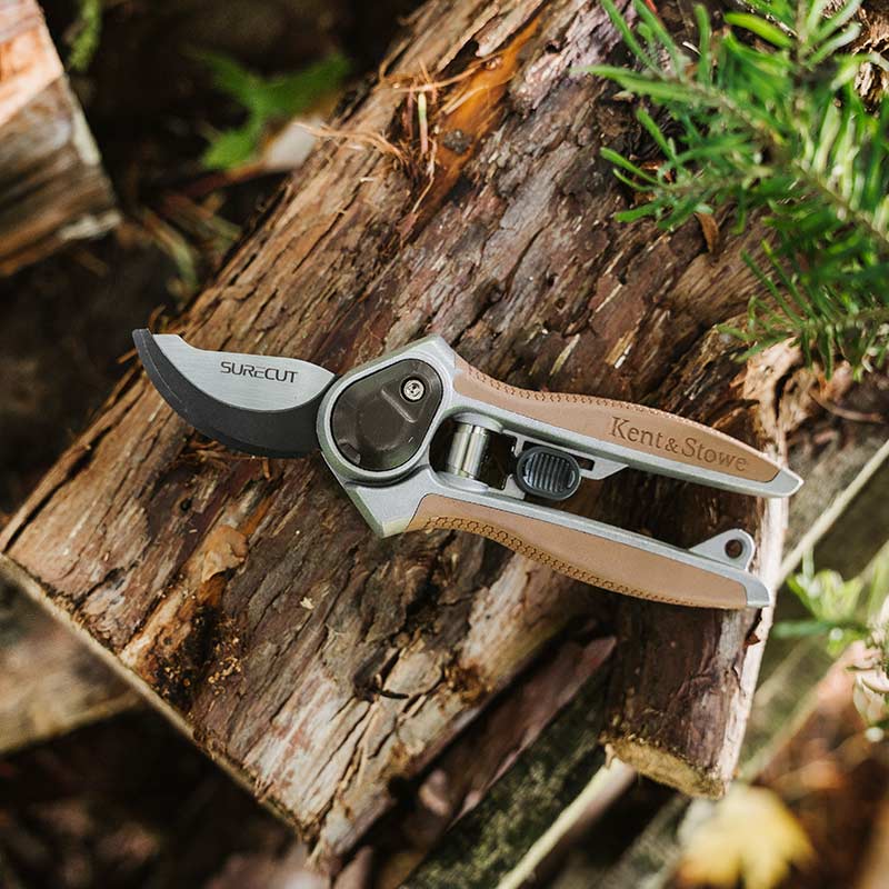 KS Garden Life Bypass Secateurs