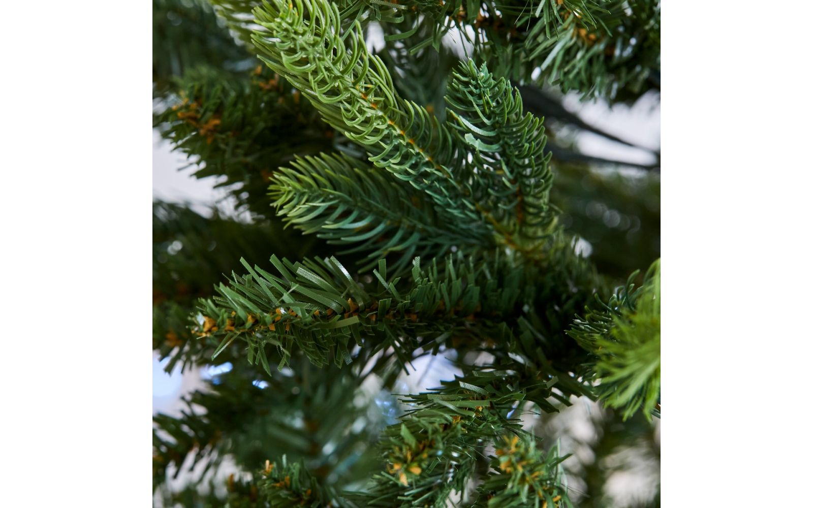 Vail 6ft 180cm Premium Slim Christmas Tree