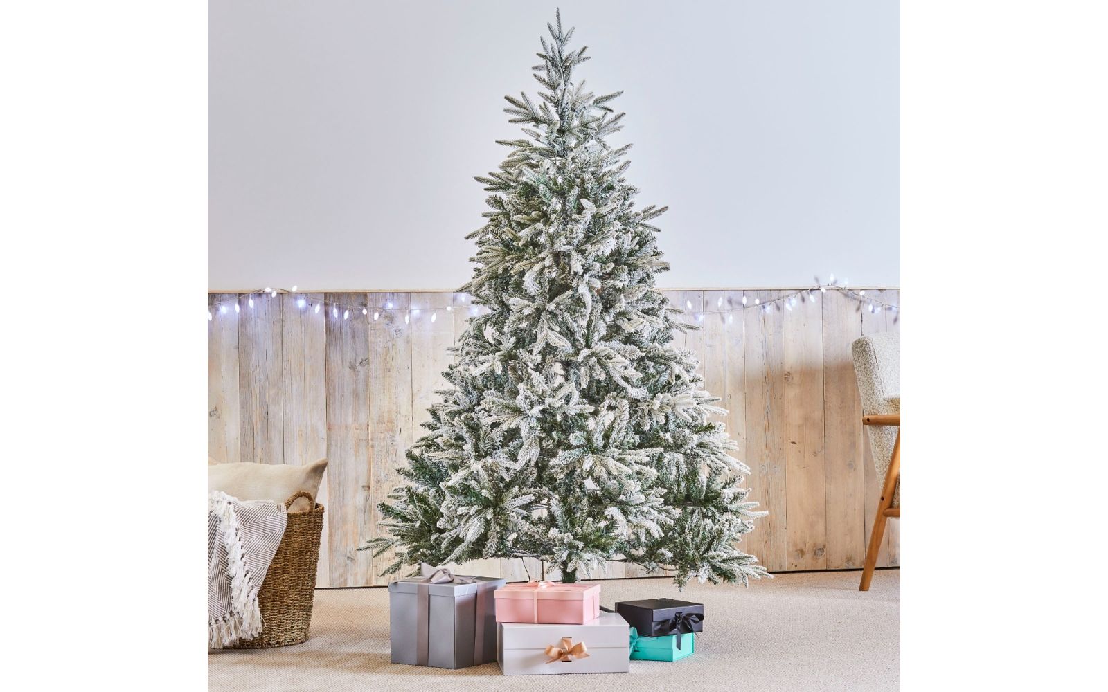 Snowmass 6ft 180cm Premium Pre Lit White Christmas Tree with 350 LED Lights