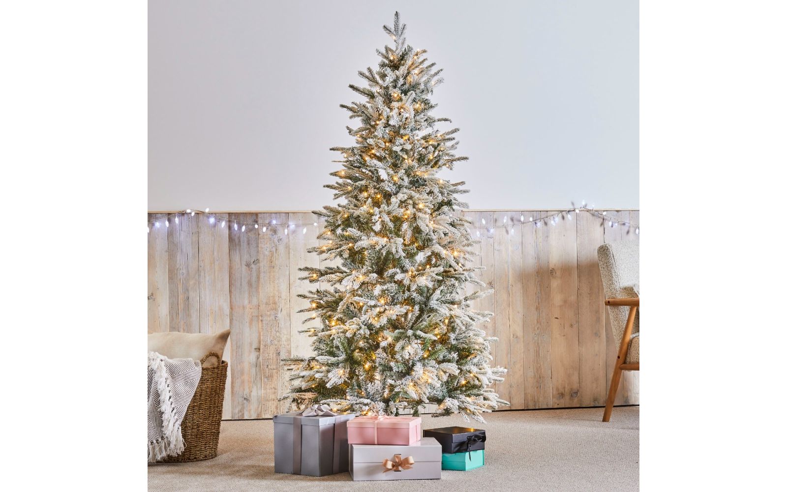 Breckenridge 6ft 180cm White Pre Lit Slim Christmas Tree with 350 LED Lights