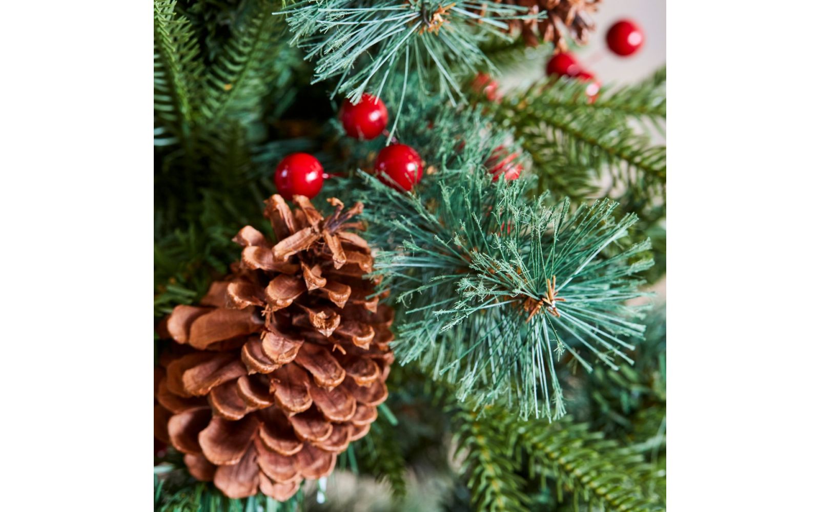 Meribel 4ft 120cm Christmas Tree