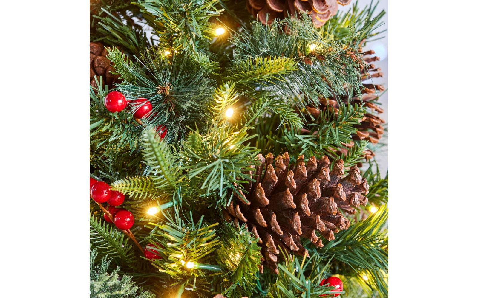 Meribel 4ft 120cm Pre Lit Christmas Tree with 100 LED Lights